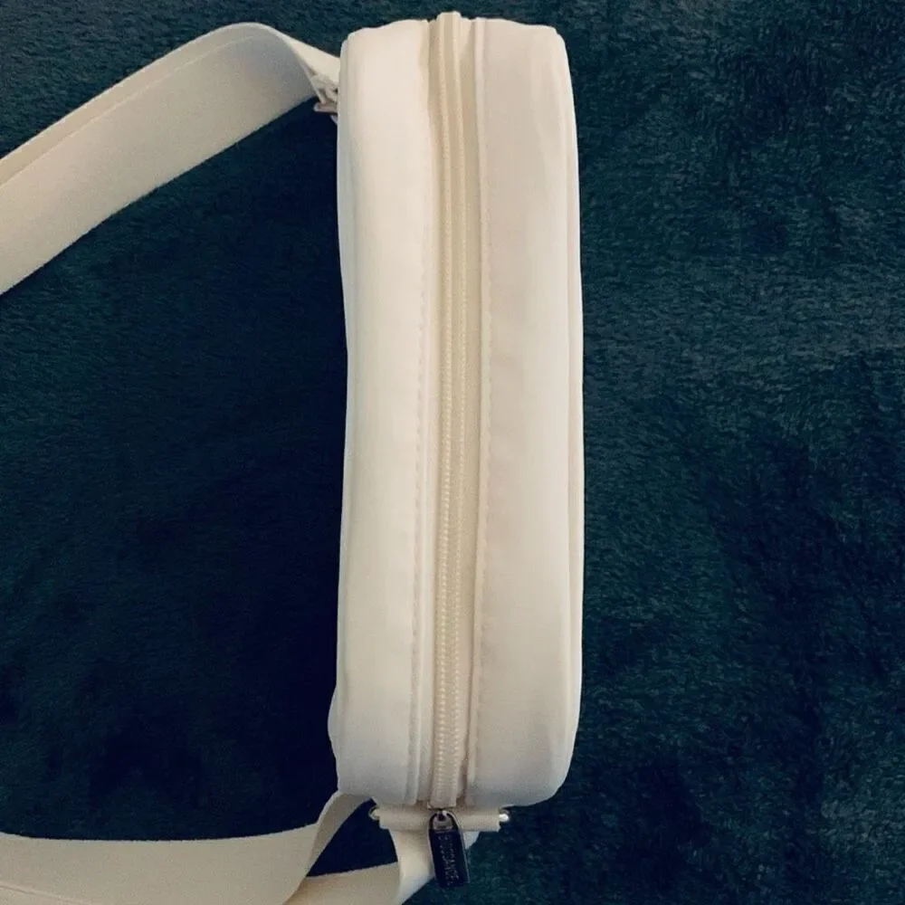 NWT Gorgeous Biossance White/ Ivory Satin Light Cushion adjustable crossbody bag